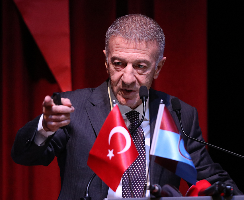 Ahmet Ağaoğlu: "Şampiyonluğa camiamızla birlikte yürüyeceğiz"