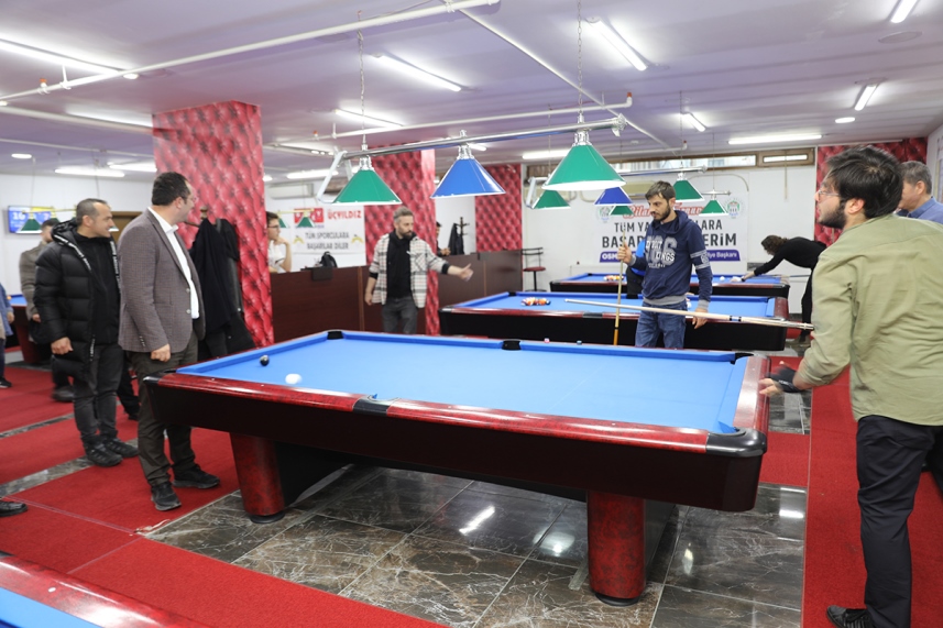 Akçaabat’ta bilardo turnuvası başladı