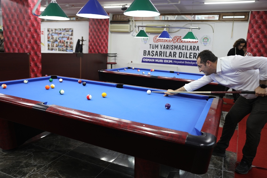 Akçaabat’ta bilardo turnuvası başladı