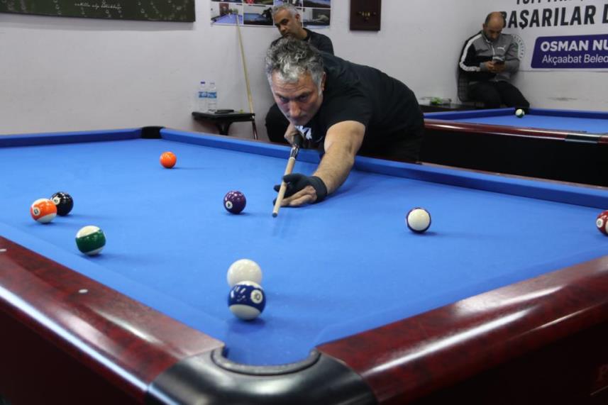 Akçaabat’ta bilardo turnuvasının kazananı belli oldu 