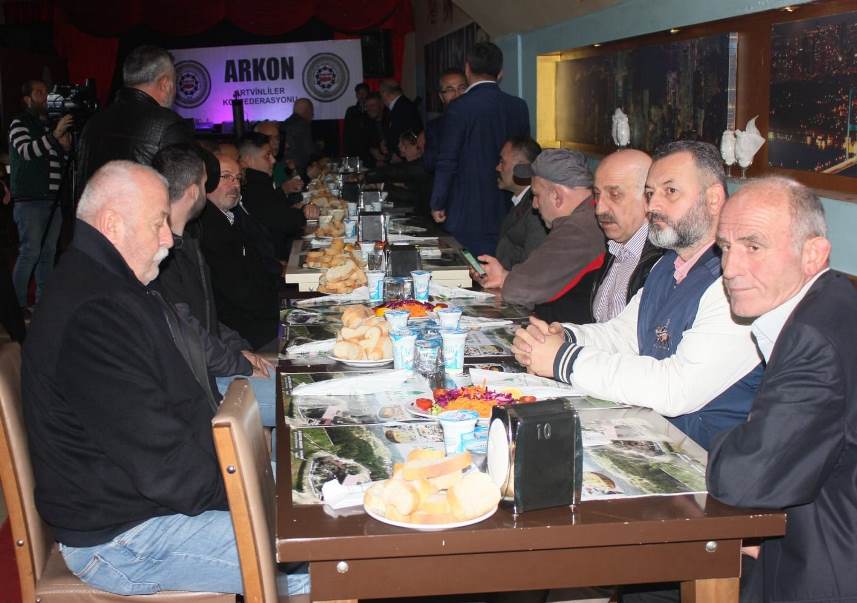 Bursa’dan hem Soylu’ya destek hem de teröre lanet