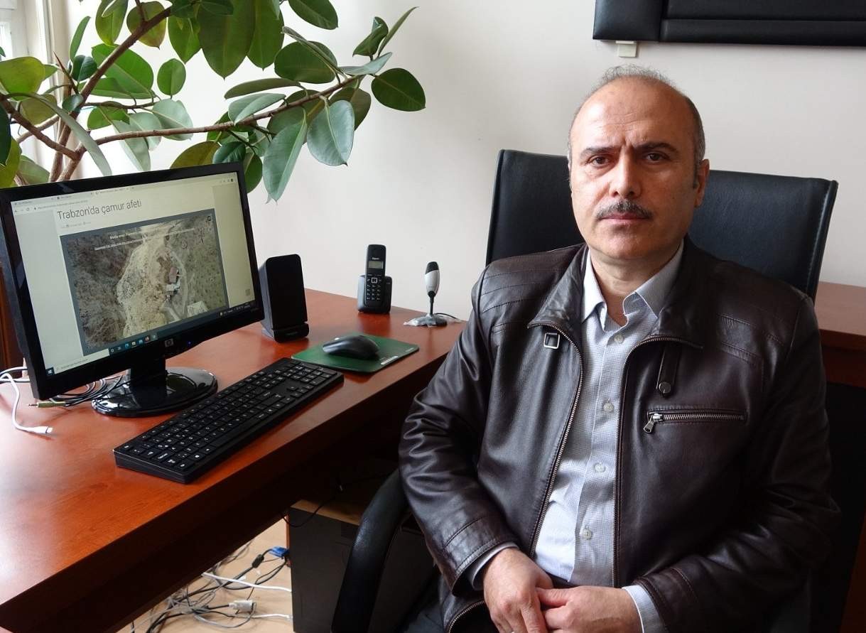 KTÜ'lü Profesörden kritik uyarı! "Heyelan risk haritaları acilen çıkartılmalı"