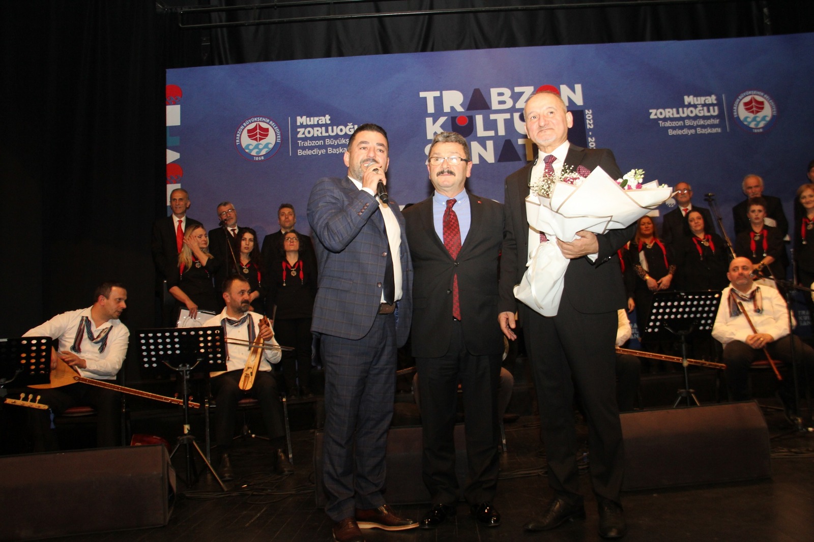 TMHOYDER’den türkü resitali