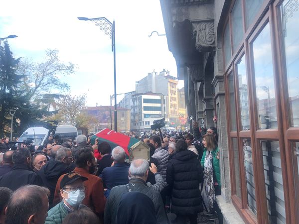 Trabzon Basınının acı günü! Meslektaşları Cevat Kol’a veda etti