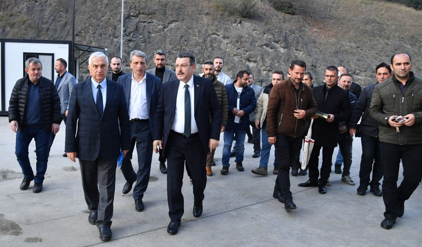 Başkan Genç belediye işçileriyle bir araya geldi