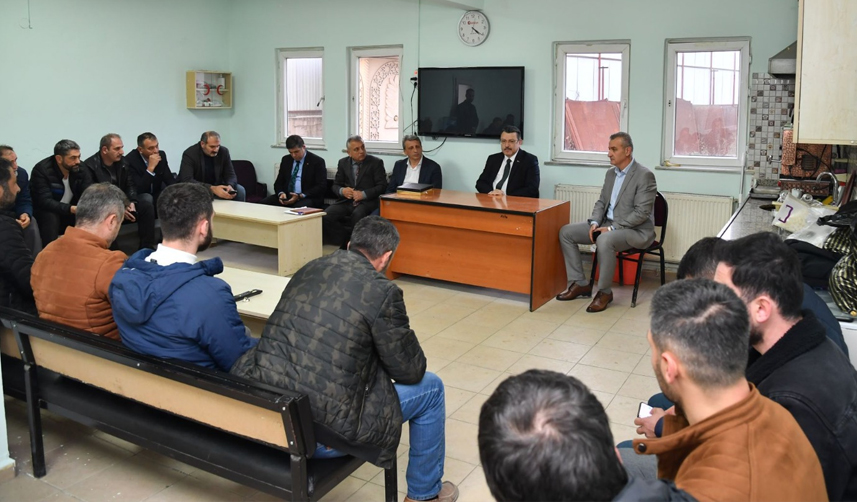 Başkan Genç belediye işçileriyle bir araya geldi