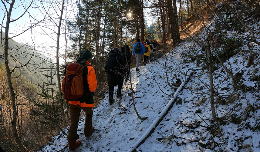 Gümüşhane'de karlı yolları Sarıkamış Şehitleri için yürüdüler-5
