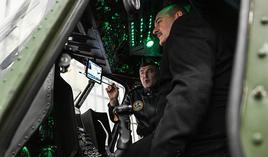 Jandarma Genel Komutanlığı envanterine katılan Türkiye'nin yeni helikopteri T70 tanıtıldı