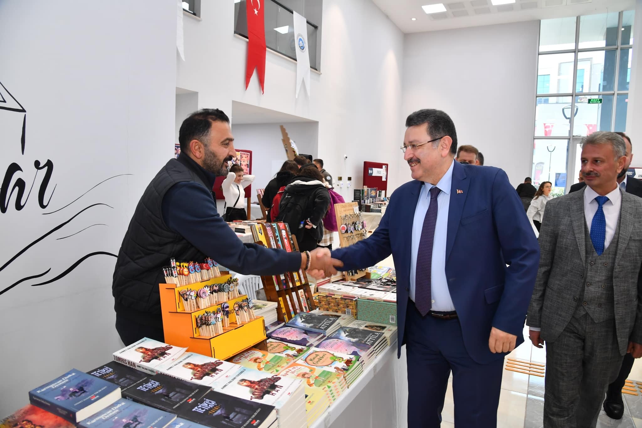 Trabzon'da "Kitap Günleri" ziyaretçi rekoruyla sona erdi