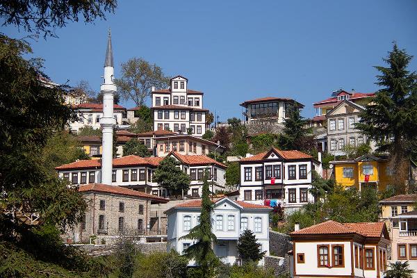 Trabzon'da turizmin gözdesi Ortamahalle