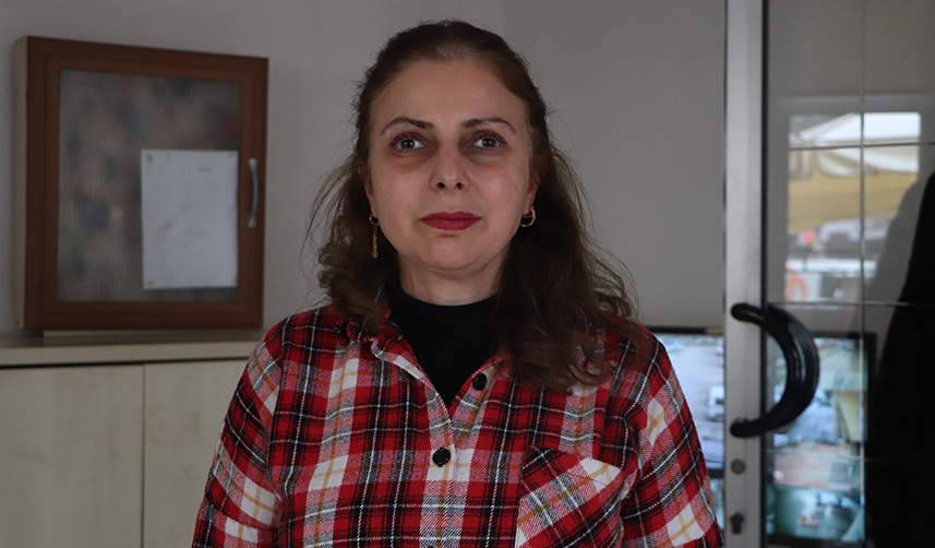 Samsun'da 2 üniversite bitiren görme engellinin azmi takdir topuyor