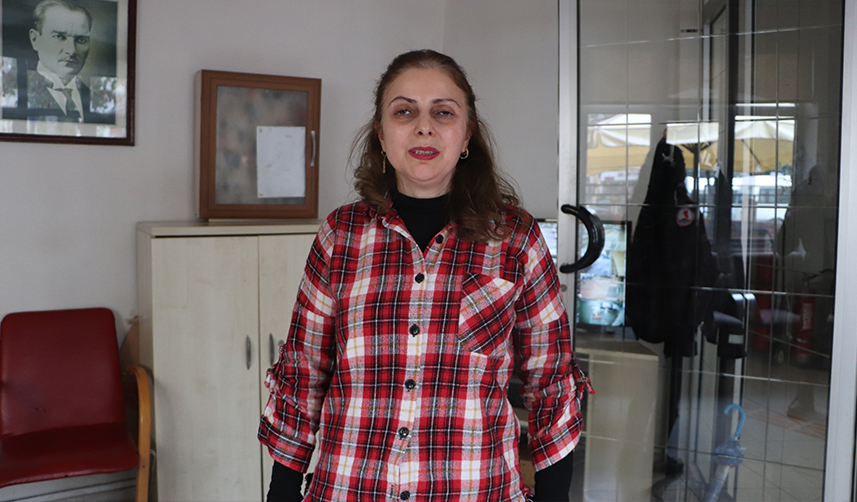 Samsun'da 2 üniversite bitiren görme engellinin azmi takdir topuyor