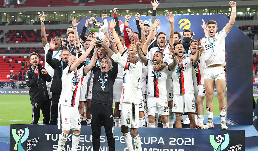 Sporda 2022 böyle geçti! Yılın takımı Trabzonspor