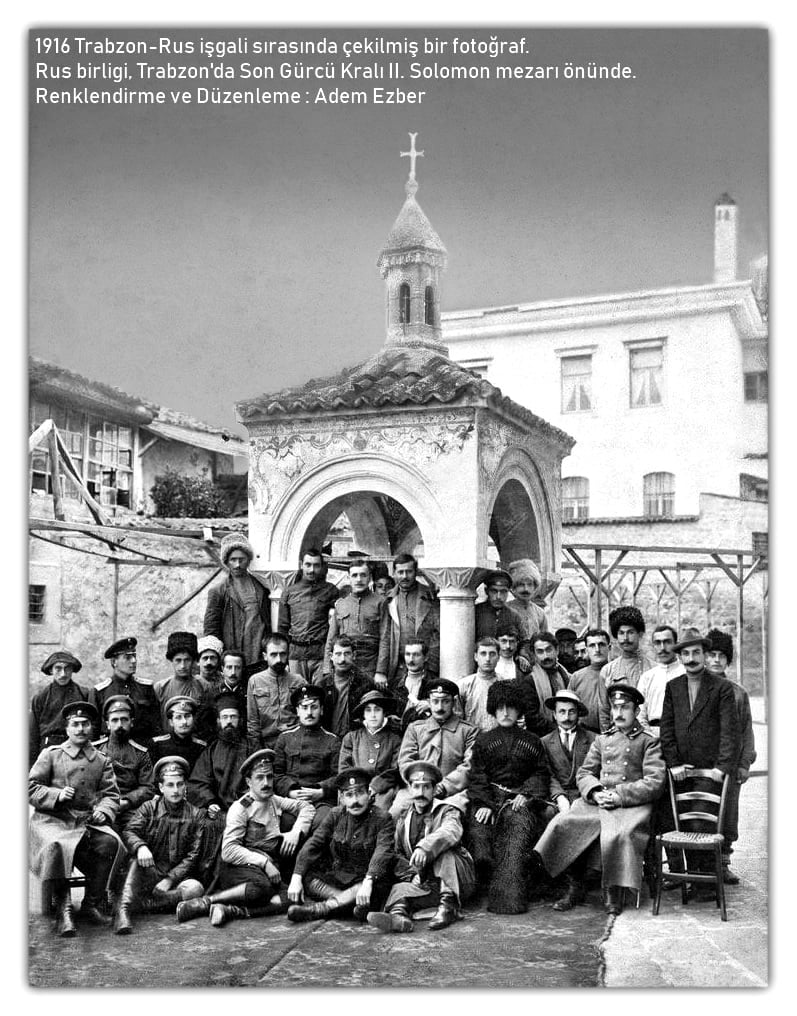 Islak, nemli sokaklarını gördüm düşümde!