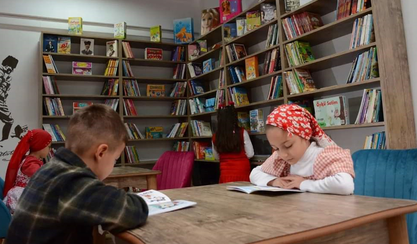 Trabzon-Gönül-Kütüphanesi-hizmete-açıldı