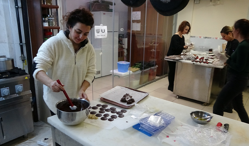 Trabzon'da-butik-çikolata-kursuna-büyük-ilgi-