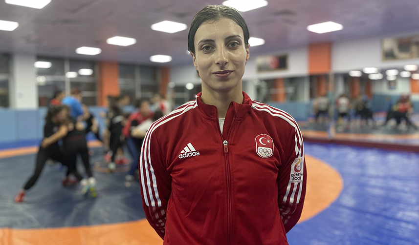 Trabzonlu milli güreşçi Özge Fındıkçı yeni dereceler peşinde