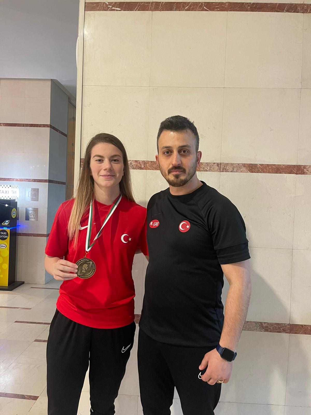 Trabzonlu sporcu Sıla Sürmeneli'den büyük başarı! Dünya 3.’sü oldu