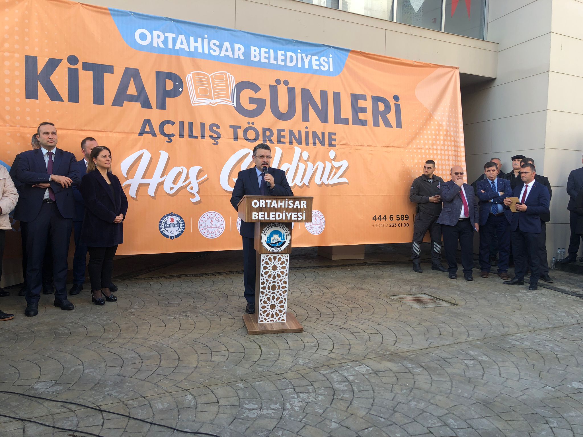 Trabzon’da Kitap Günleri coşku ile başladı