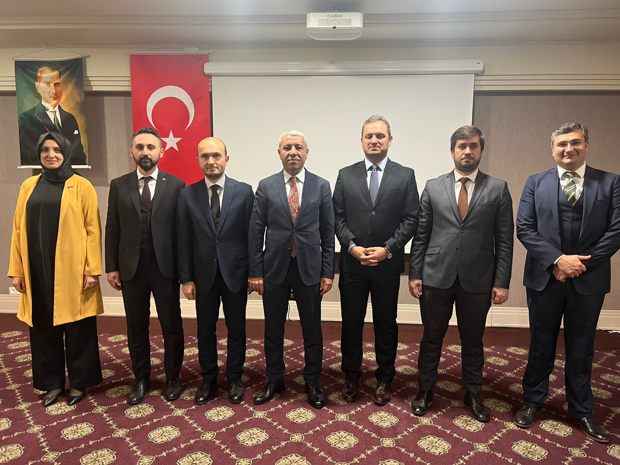 Trabzon'da turizm gazeteciliği ve yazarlığı eğitimi tamamlandı! Gazeteciler sertifikalarını aldı