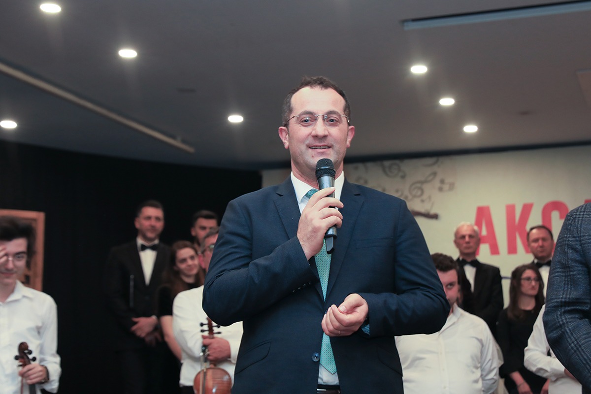 Akçaabat'ta düzenlenen "Türk Sanat Müziği" konseri beğeni topladı