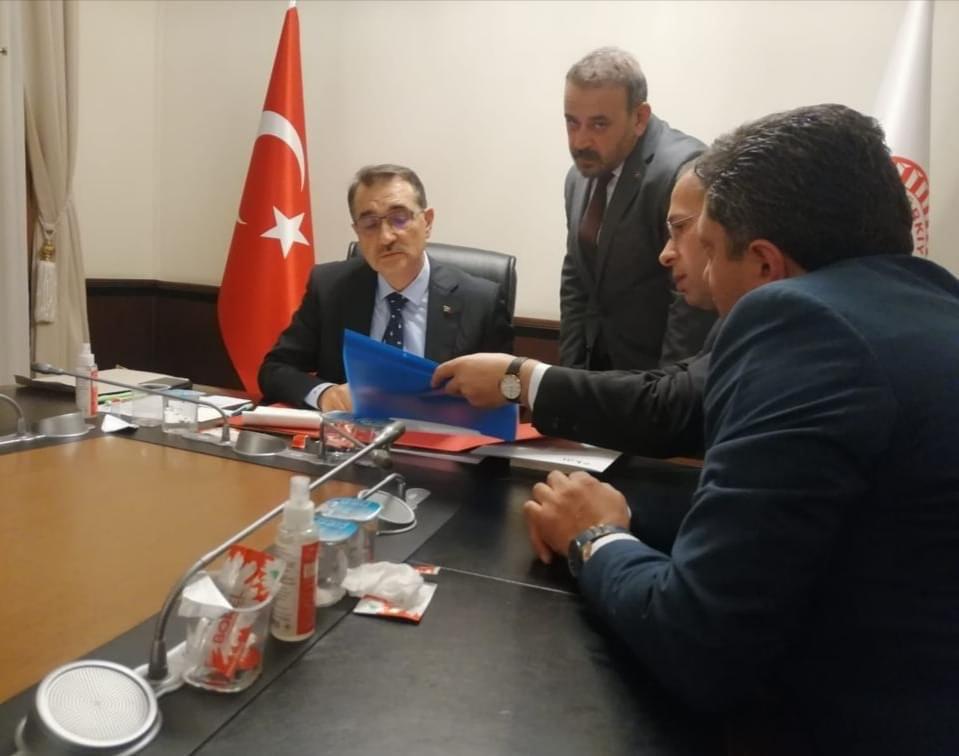 AK Parti Yomra İlçe Başkanı Özdemir doğalgaz çalışmalarını inceledi “2023’te 15 bin abone”