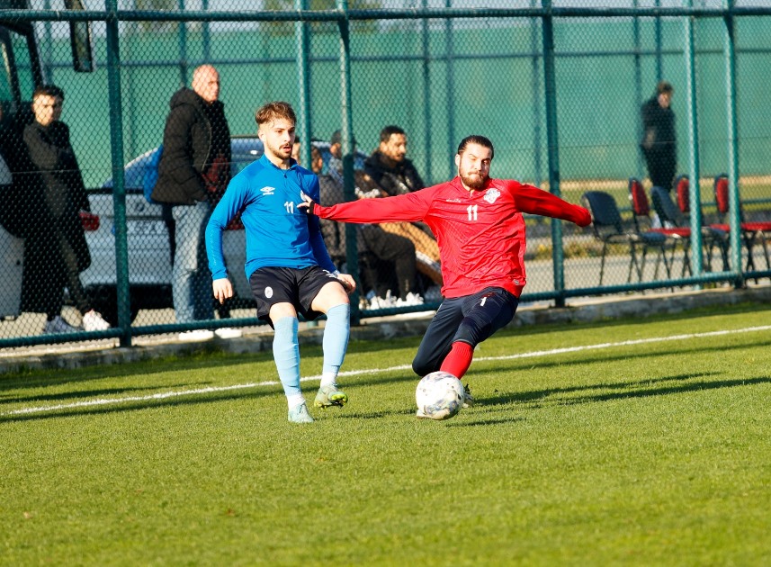 1461 Trabzon Pazarspor’u rahat geçti