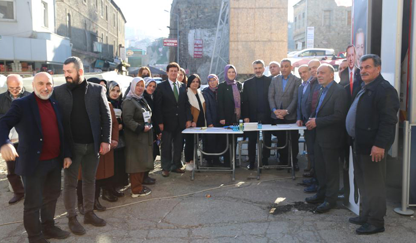 AK Parti'nin Trabzon'daki üye sayısını İl Başkanı Mumcu açıkladı!