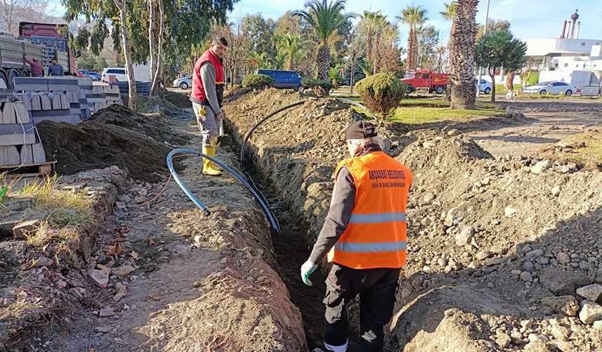 Akçaabat Sahil Parkı yeni yüzüne kavuşuyor