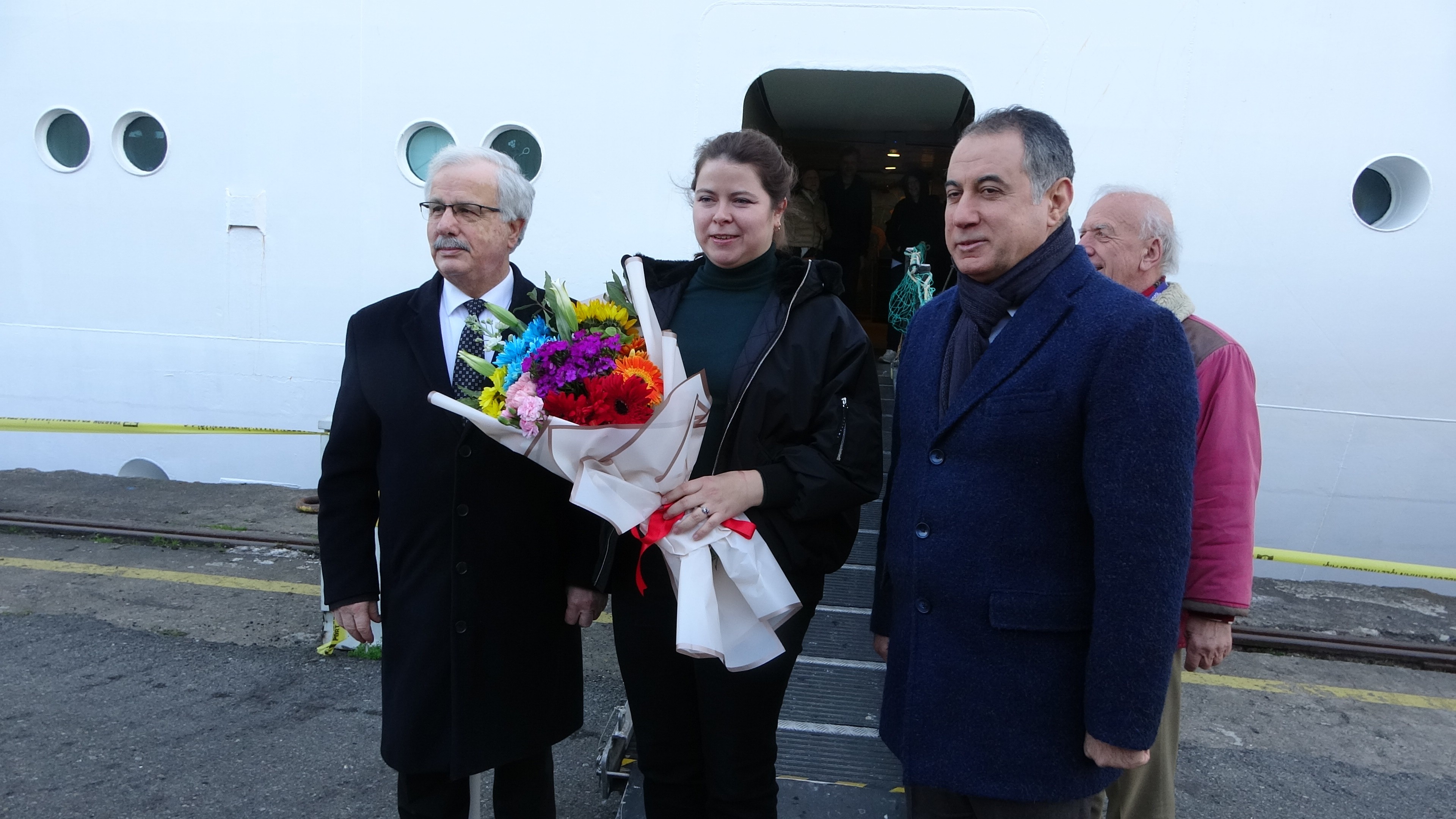  Trabzon Limanı tarihinde ilk kez Kurvaziyer gemiyi ağırlıyor