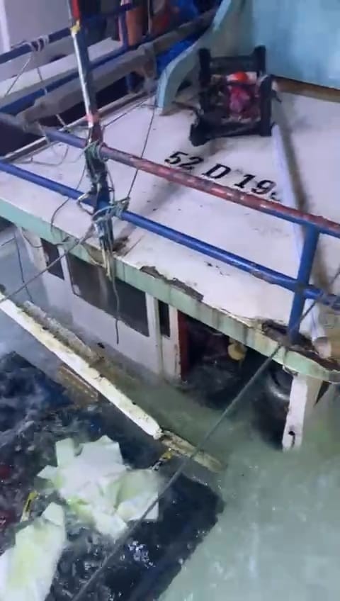 Ordu’da balıkçı teknesi batma tehlikesi geçirdi