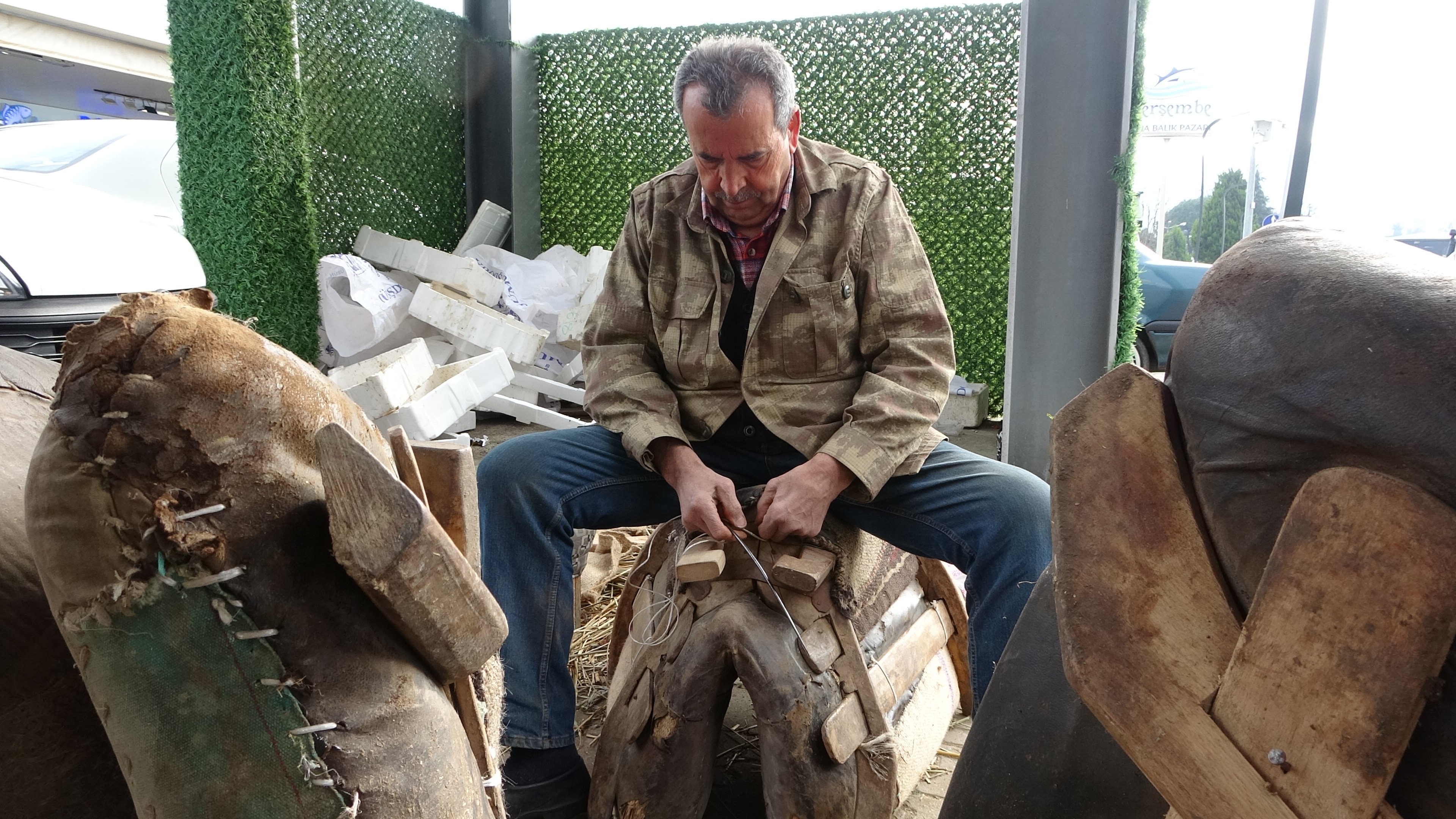 Mesleğin son ustalarından! 60 yıldır bu işi yapıyor