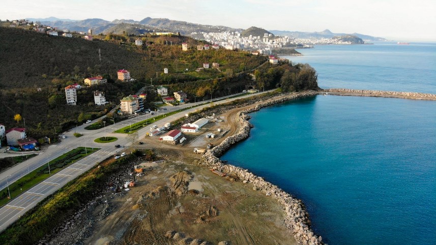 Türkiye'nin en büyük balıkçı barınağı! Doğu Karadeniz'de yapılıyor
