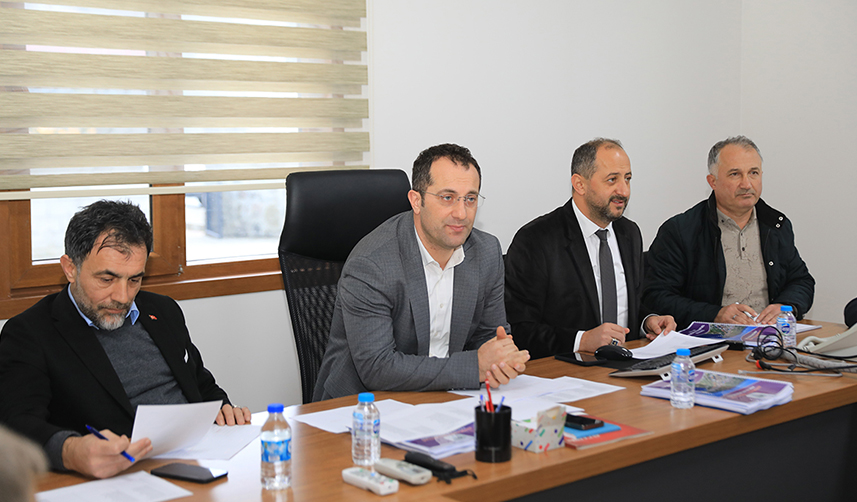 Başkan Ekim, muhtarlarla bir araya geldi