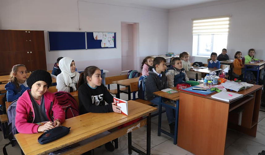 Bayburtlu kadınlar Köy Yaşam Merkezlerinde hem öğreniyor hem gelir elde ediyor