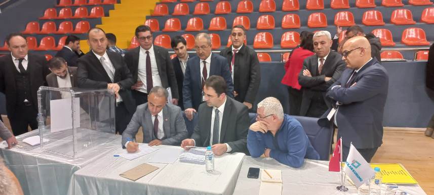 Ankara'da BİK Gazete sahipleri temsilcileri seçildi