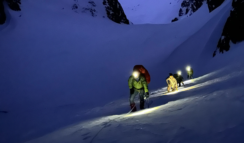 Dağcılar-Kaçkar-Kış-Zirve-Tırmanışı-gerçekleştirdi