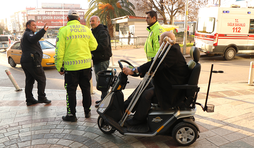 Engelli-vatandaş-kazayı-ucuz-atlattı1