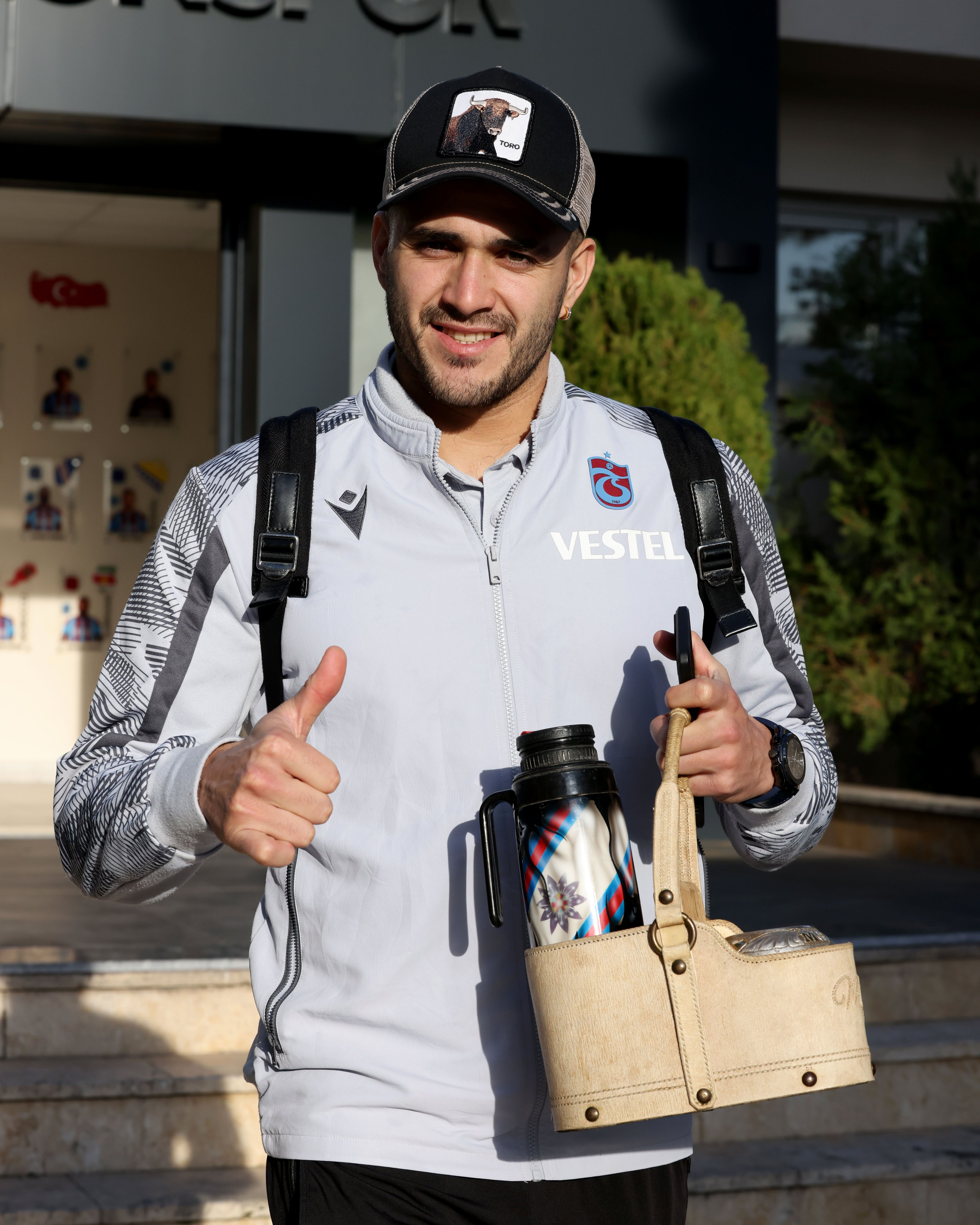 Trabzonspor kupa maçı için İstanbul’a gitti