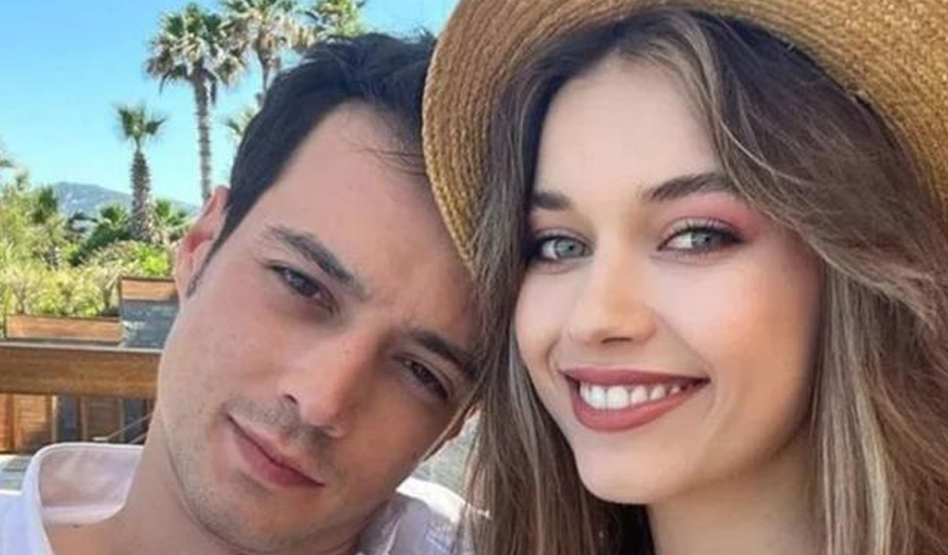 İlişkileri-bitti-ama-evleri-ayıramadılar!-Afra-Saraçoğlu'ndan-ev-hamlesi