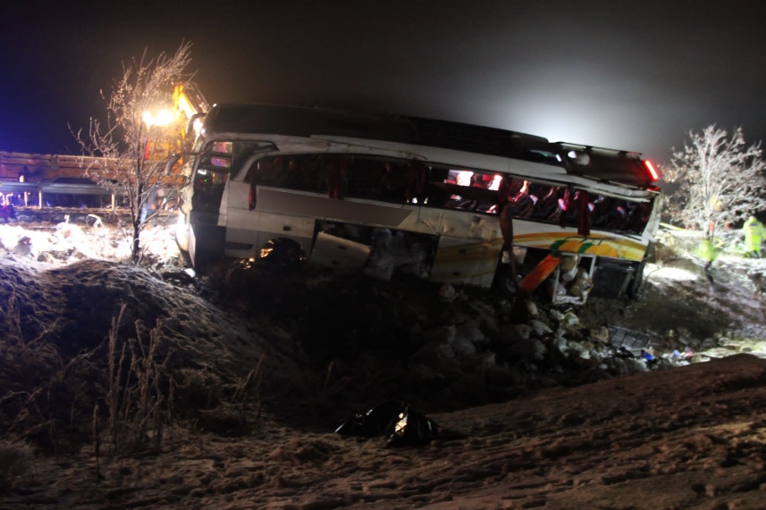 Kayseri'de yolcu otobüsü şarampole devrildi: 4 ölü, 24 yaralı