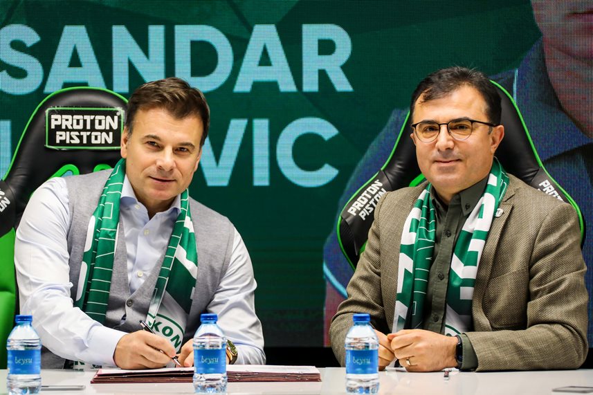 Konyaspor’un yeni teknik direktörü belli oldu