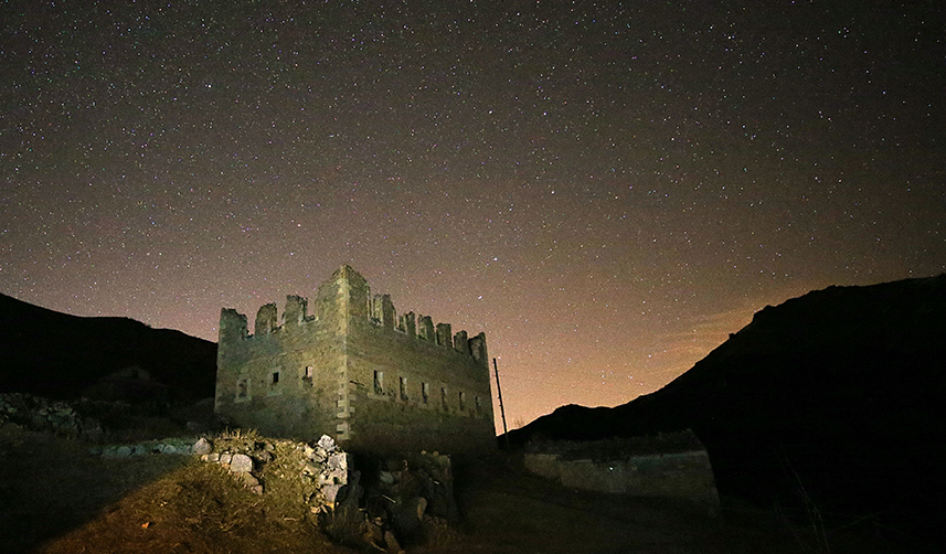 Santa Harabeleri'nde yıldızlı gece 