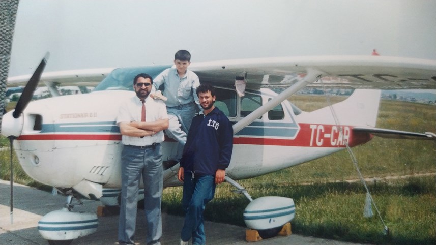 Selçuk Bayraktar'ın ilk uçuş hikayesini Trabzonlu pilot anlattı!