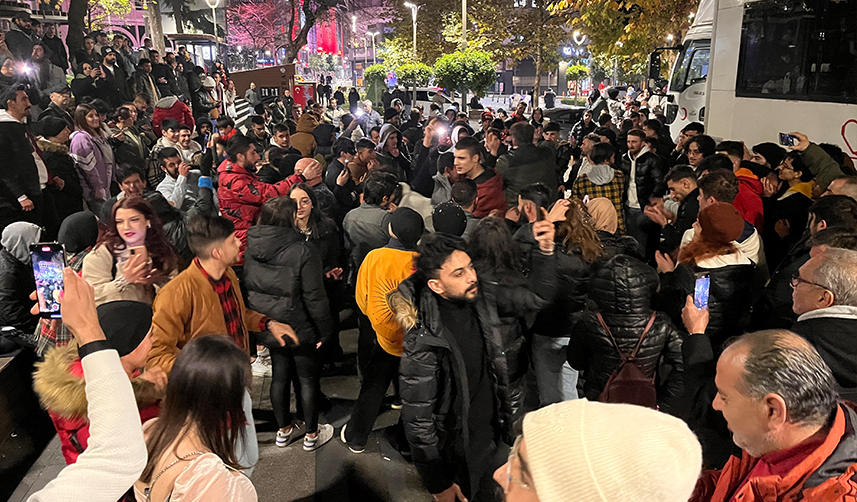 Trabzon 2023'e kolbastı ile girdi