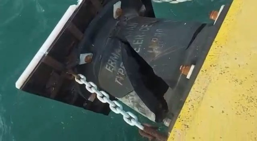 Trabzon’a gelen kruvaziyer Bartın’da kaza yaptı