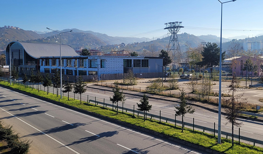 Trabzon'da bulunan Karadeniz'in en uzun teleferiği yıllar sonra tekrar çalışıyor