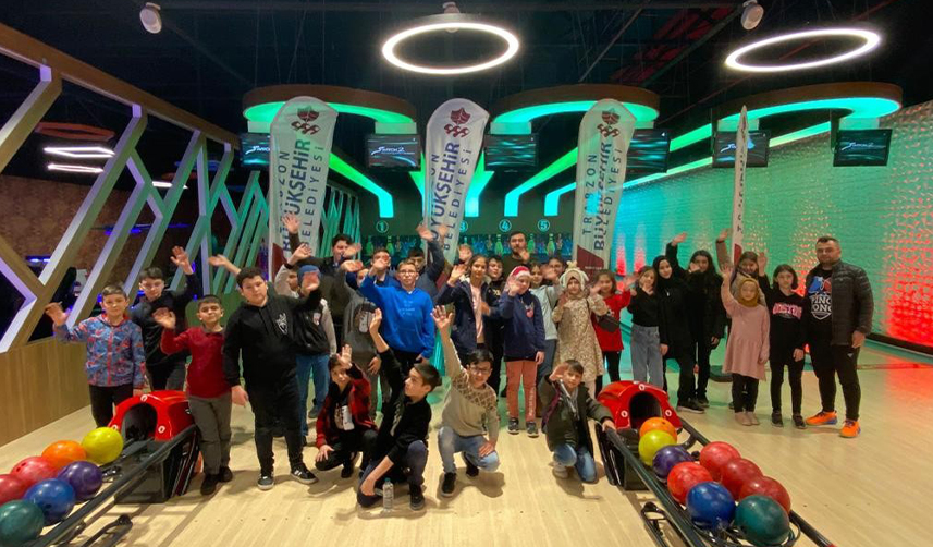 Trabzon'da-ilçelerdeki-öğrenciler-bowling-ile-tanıştı