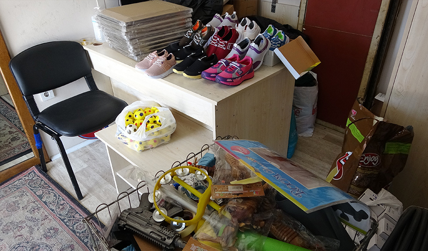 Trabzon'da muhtarlık binasını markete çevirdi! Para kabul etmiyor