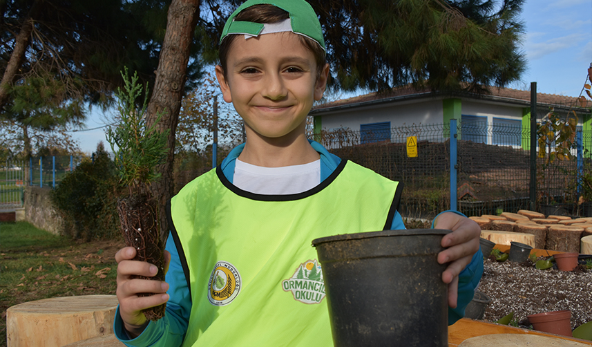Trabzon'da öğrenciler ormanı böyle öğreniyor